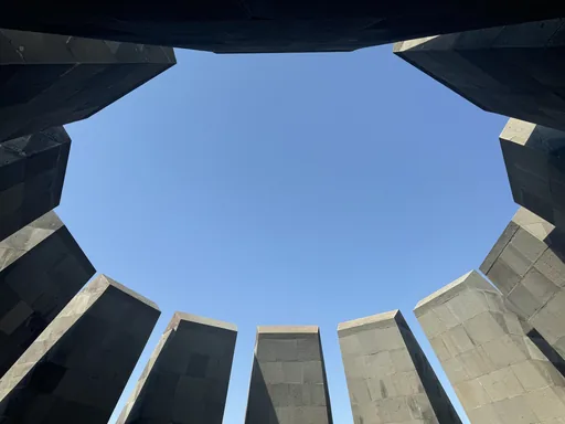 亚美尼亚大屠杀纪念馆 Tsitsernakaberd Genocide Memorial · 2024-08